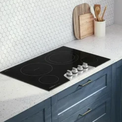 FRIGIDAIRE GALLERY Cooktop Glass-Ceramic Stainless 30"    Stainless - GCCE3049BS