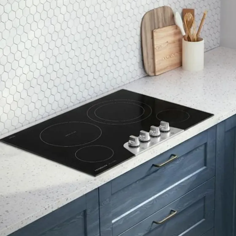 FRIGIDAIRE GALLERY Cooktop Glass-Ceramic Stainless 30" Stainless - GCCE3049BS