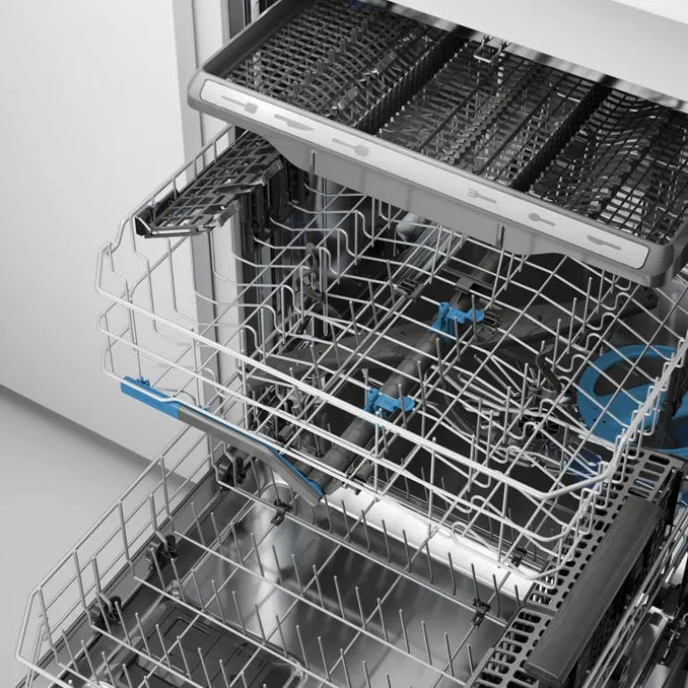 FRIGIDAIRE GALLERY Dishwasher Built-In Stainless 24" 45dB - GDSP4735AF