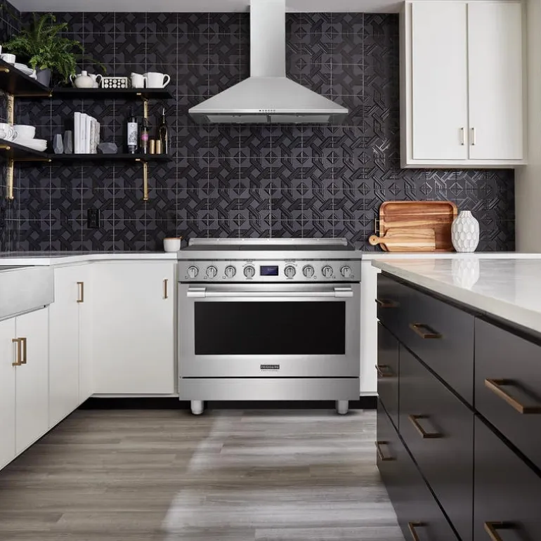 Frigidaire Professional Range Stainless 36" Electric Gas - PCFG3670AF