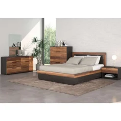 Full Bed (54")