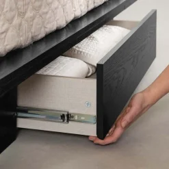 Full/Queen Platform Bed with Headboard (54