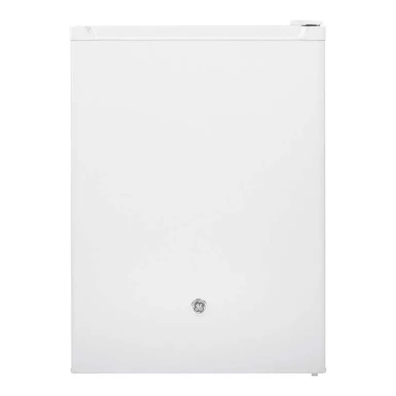 GE 5.6 Cu Ft 26 In Refrigerator White Compact - GCE06GGHWW
