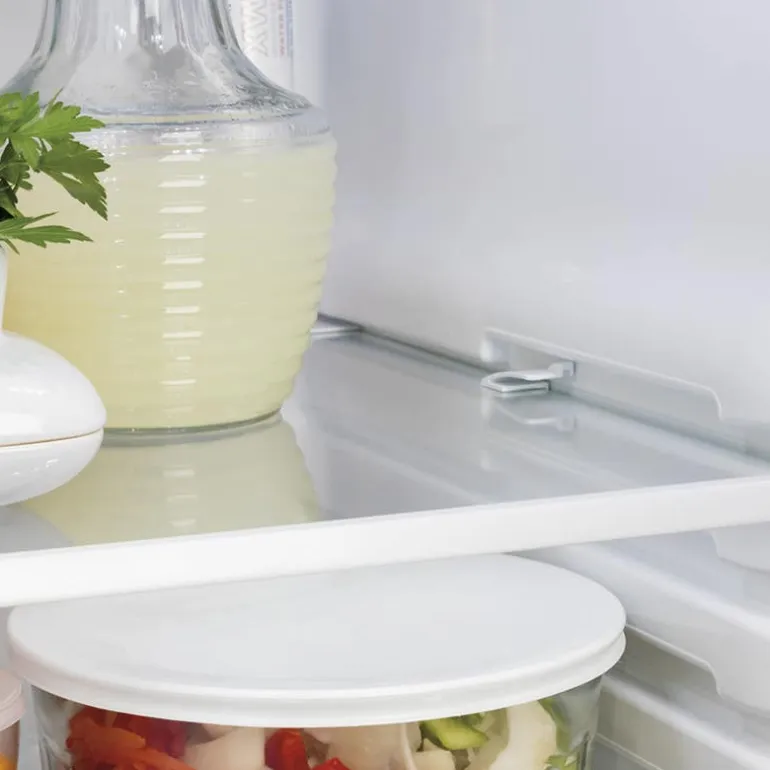 GE 21.8 Cu Ft 36 In Refrigerator Stainless Steel Side by side - GZS22IYNFS