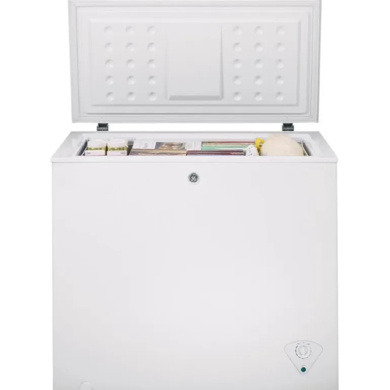 GE 7 cu. ft. Freezer White, Honrizontal, 32" - FCM7STWW