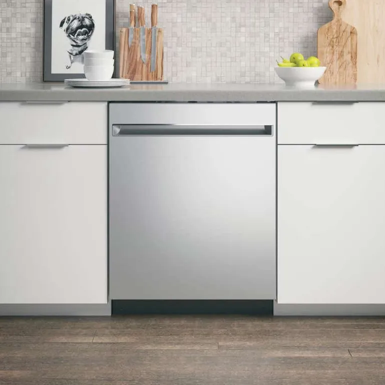 GE Dishwasher Built-In Stainless Steel 24" 51dB - GDT225SSLSS