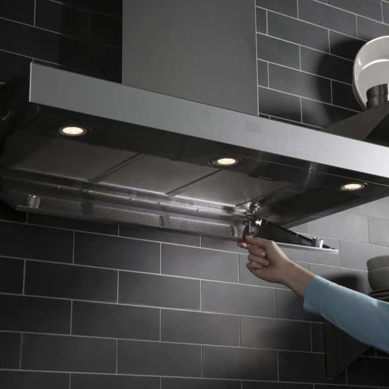 GE Hood Wall Mount Stainless Steel 36" , 610 CFM - UVW9361SLSS