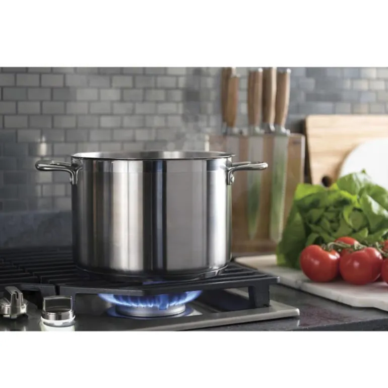 GE Profile Cooktop Gas Stainless Steel 30" Stainless Steel - PGP9030SLSS