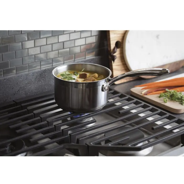GE Profile Cooktop Gas Stainless Steel 30" Stainless Steel - PGP9030SLSS