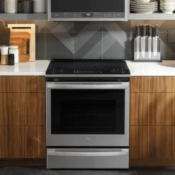 GE Profile Range Stainless Steel 30" Electric Glass-Ceramic - PSS93YPFS