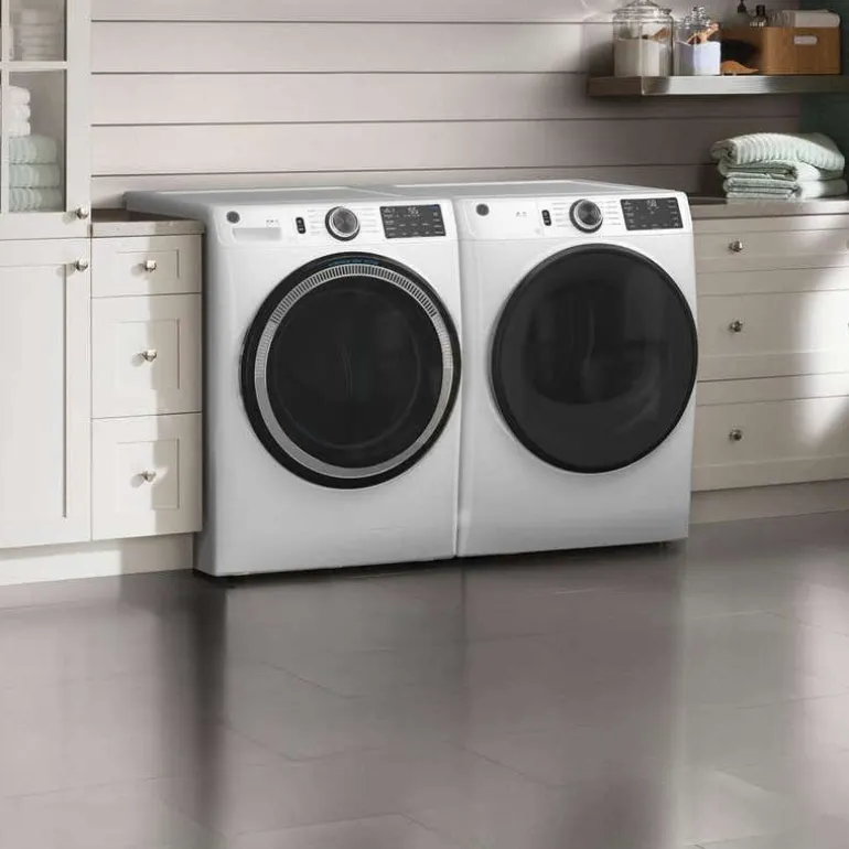 GE Washer Front-Load White 28" - GFW550SMNWW