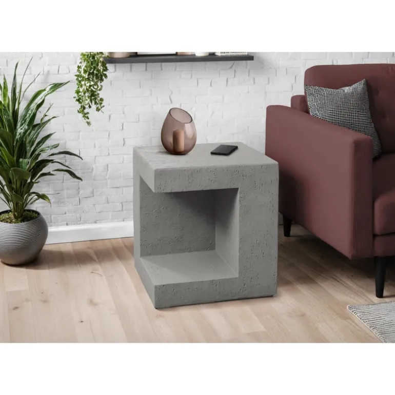 25"H Indoor or Outdoor Accent Table - Monarch