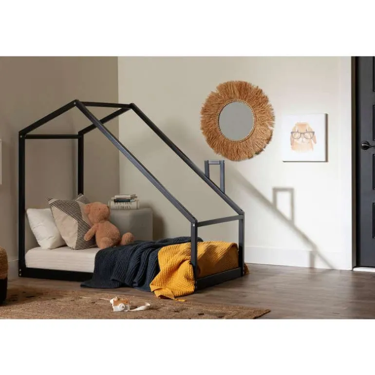 House Bed - South Shore