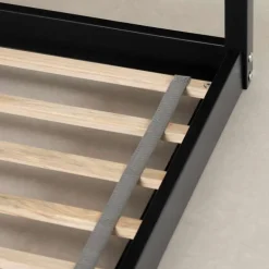 House Bed - South Shore