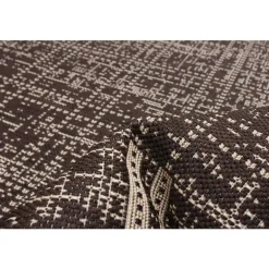 Indoor or Outdoor Rug - 4 x 6