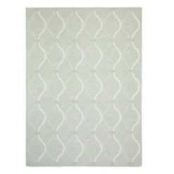 Indoor or Outdoor Rug - 5 x 7