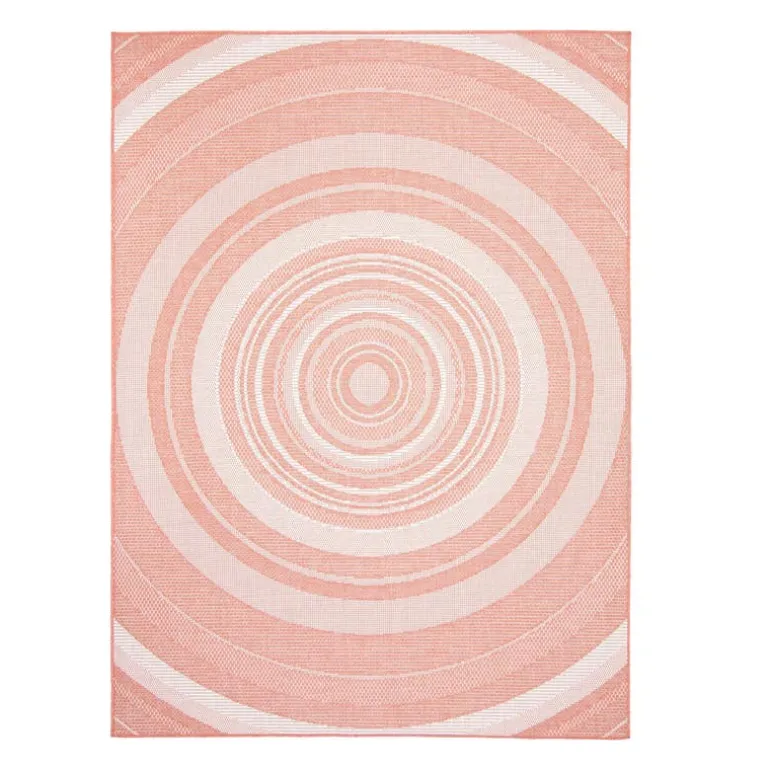 Indoor or Outdoor Rug - 5 x 7