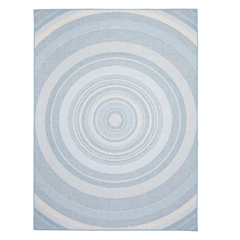 Indoor or Outdoor Rug - 5 x 7