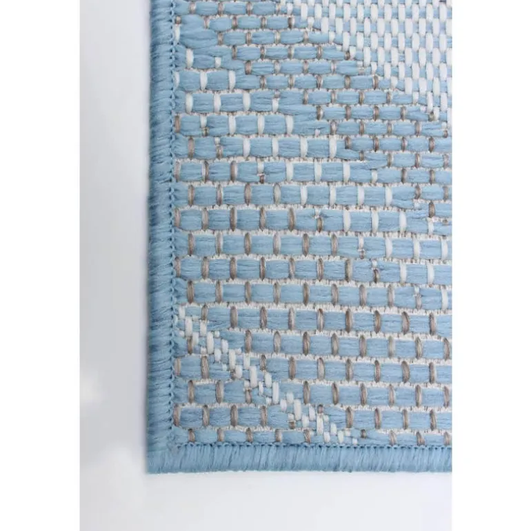 Indoor or Outdoor Rug - 5 x 7
