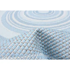 Indoor or Outdoor Rug - 5 x 7