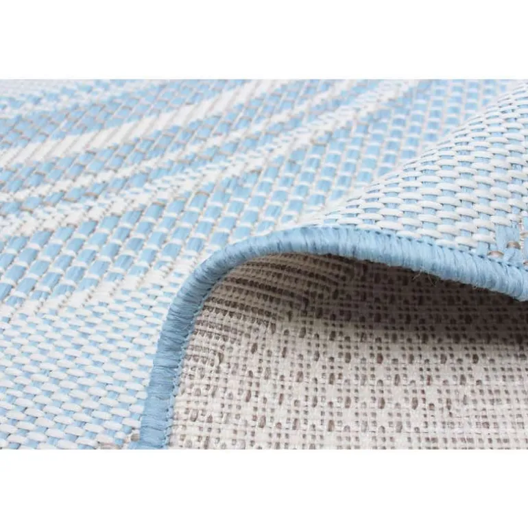 Indoor or Outdoor Rug - 5 x 7
