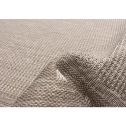 Indoor or Outdoor Rug - 4 x 6