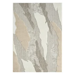 Indoor or Outdoor Rug - 5 x 8