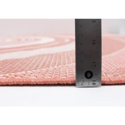 Indoor or Outdoor Rug - 7 x 10