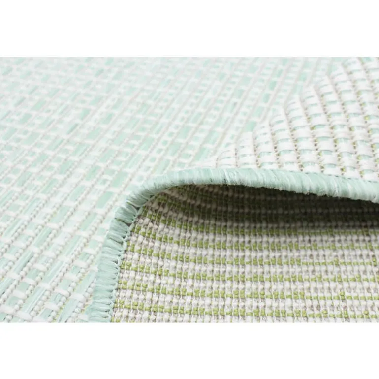 Indoor or Outdoor Rug - 5 x 7