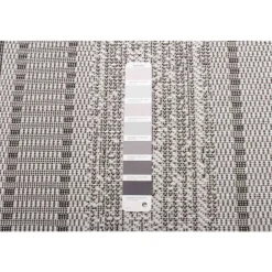 Indoor or Outdoor Rug - 4 x 6