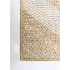 Indoor or Outdoor Rug - 5 x 7