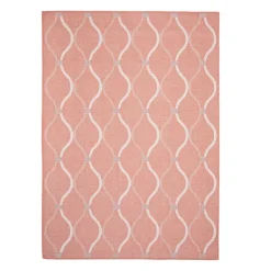 Indoor or Outdoor Rug - 5 x 7