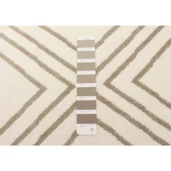 Indoor Rug - 7 x 10