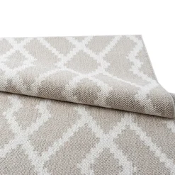Indoor Rug - 8 x 11