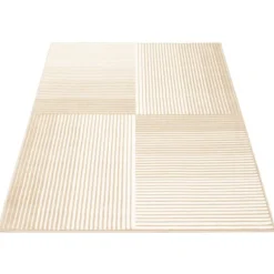 Indoor Rug - 5 x 7