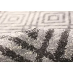 Indoor Rug - 8 x 10