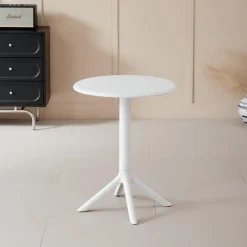 Indoor/Outdoor Resin Round Dining Table – White