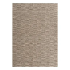 Indoor/Outdoor Rug - 5 x 7 ft