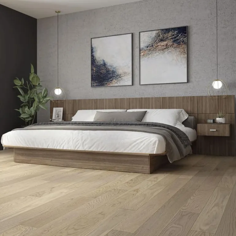 King Platform Bed with Headboard and Nighstands (78")