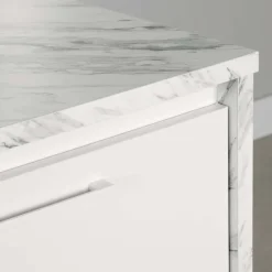 Kitchen Island - South Shore