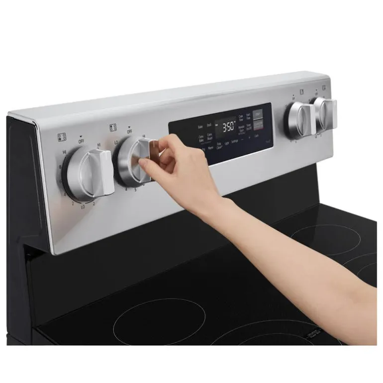 LG Range Stainless Steel 30" Electric Glass-Ceramic - LREN6321VE