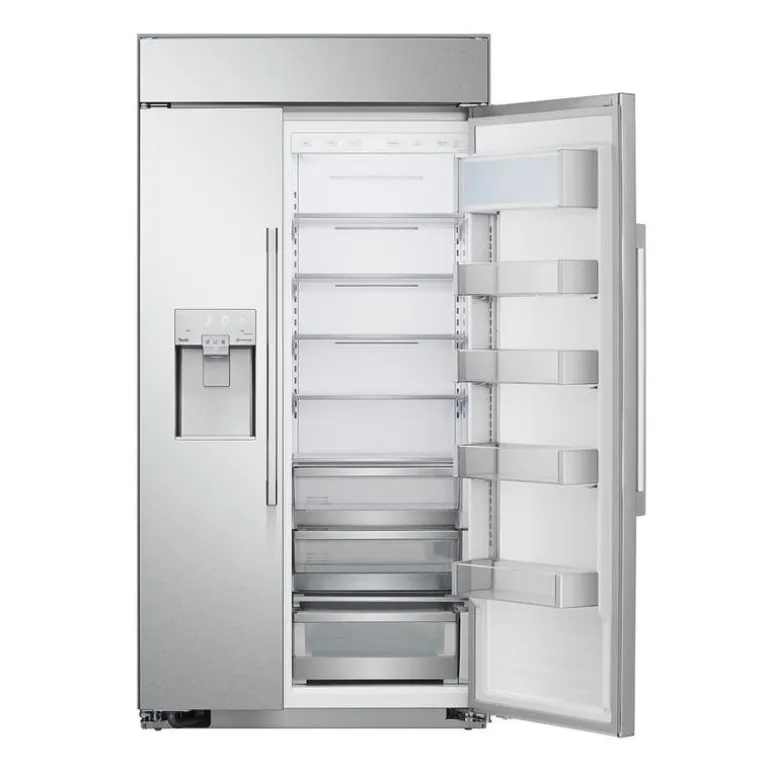 LG STUDIO 26 Cu Ft 42 In Refrigerator Stainless Steel Side by side - SRSXB2622S