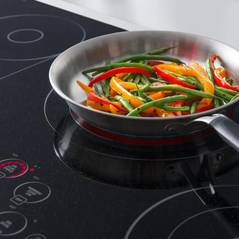 LG STUDIO Cooktop Glass-Ceramic Stainless Steel 30" Stainless Steel - LSCE305ST