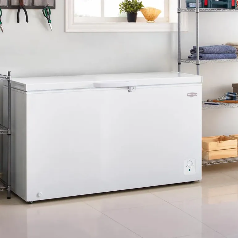 MARATHON Freezer White, Honrizontal, 55" - MCF140W