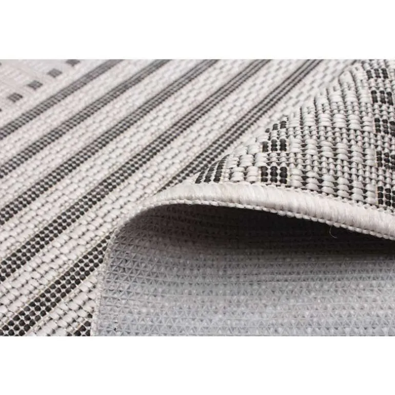 Outdoor 2 x 7 ft Rug