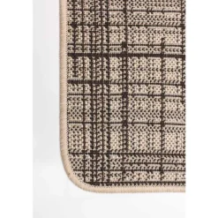 Outdoor 2 x 4 ft Rug