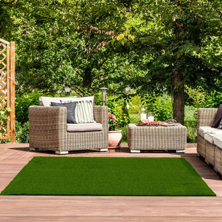 Outdoor Faux Green Grass Rug - 5 x 7