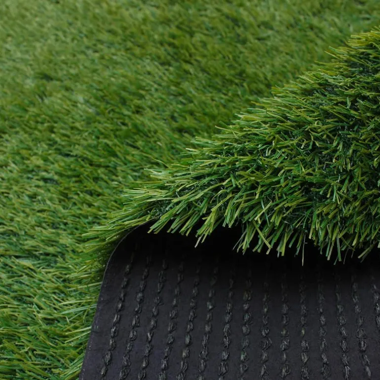 Outdoor Faux Green Grass Rug - 5 x 7