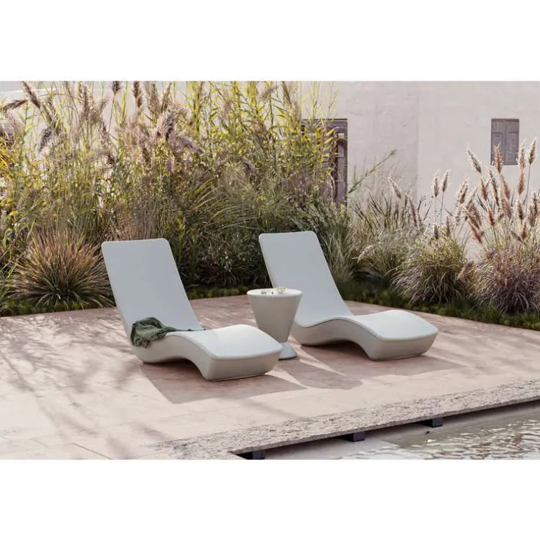 Outdoor Lounge Chair