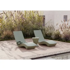 Outdoor Lounge Chair